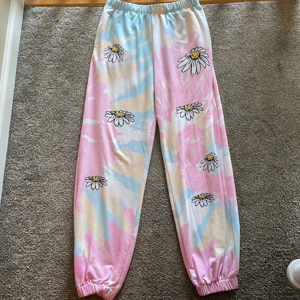 Daisy Flower 🌸 Tie Dye Joggers